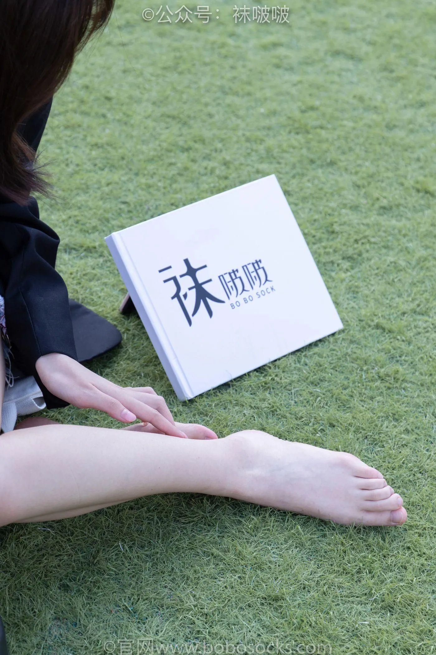 [BoBoSocks袜啵啵]NO.010 小甜豆-马丁靴、白色短棉袜、裸足 [117P]插图9